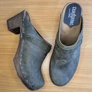 Sandgrens Dublin Olive Green Sweedish Clogs